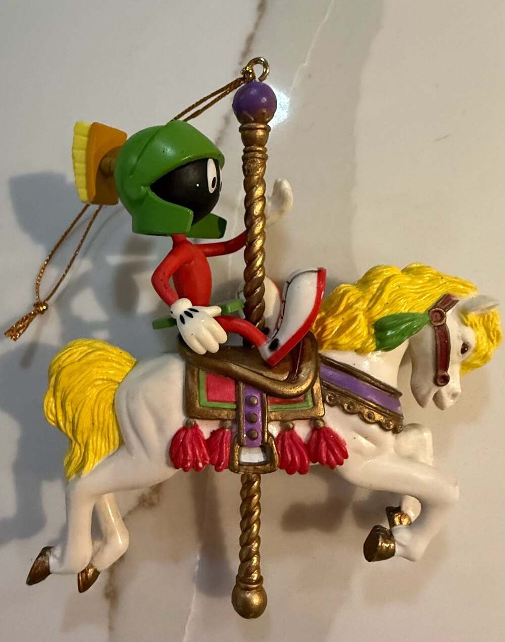 1997 Warner Bros. Looney Tunes Marvin the Martian on Carousel Horse Christmas Or